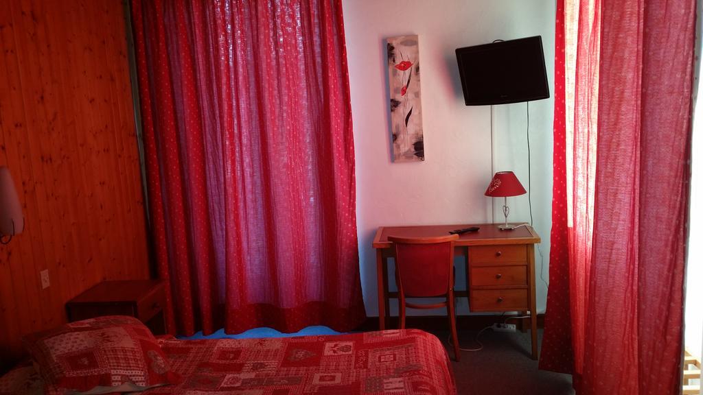 Hotel Le Tourisme Plateau dʼAssy Exterior foto